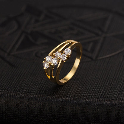 Fashion Inlaid Six Zircon Ring