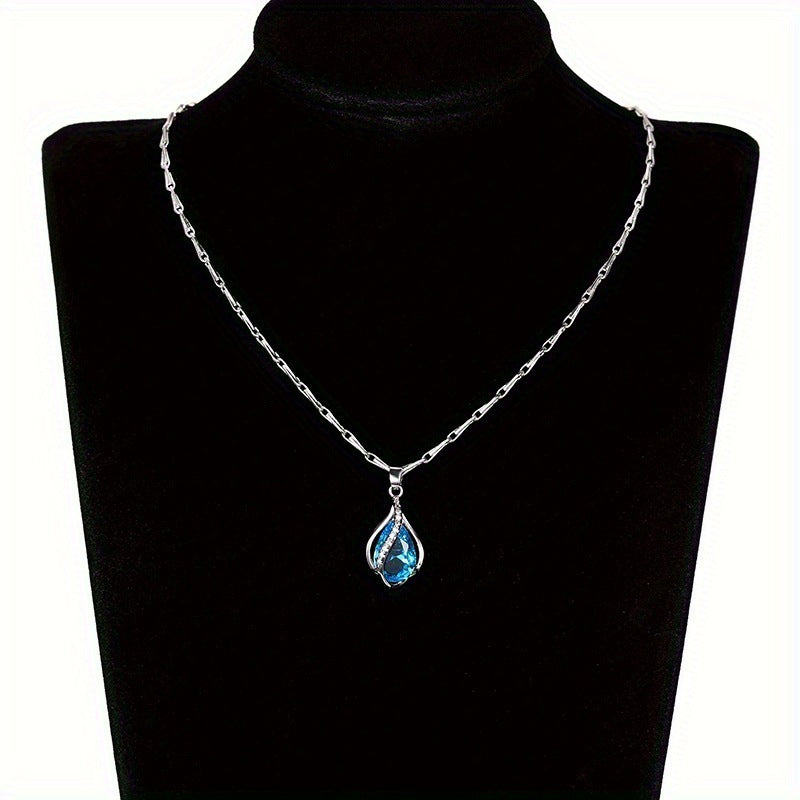 Sea Blue Heart Water Drop Zircon Pendant Clavicle Chain