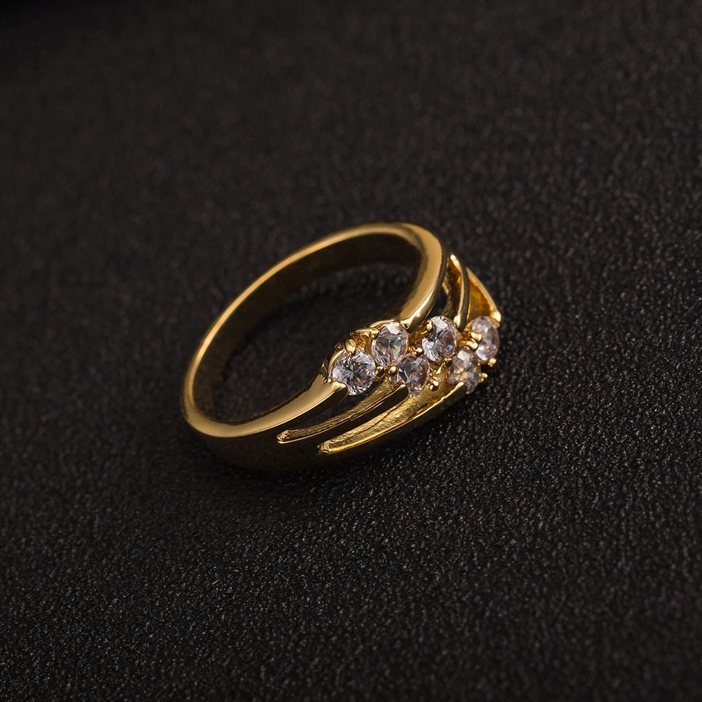 Fashion Inlaid Six Zircon Ring